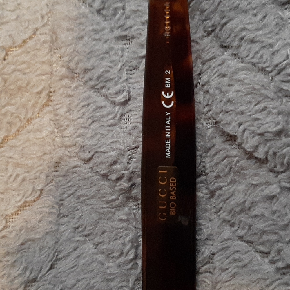 Authentic Gucci Cat Eye Bio Based Sunglasses In B… - image 3